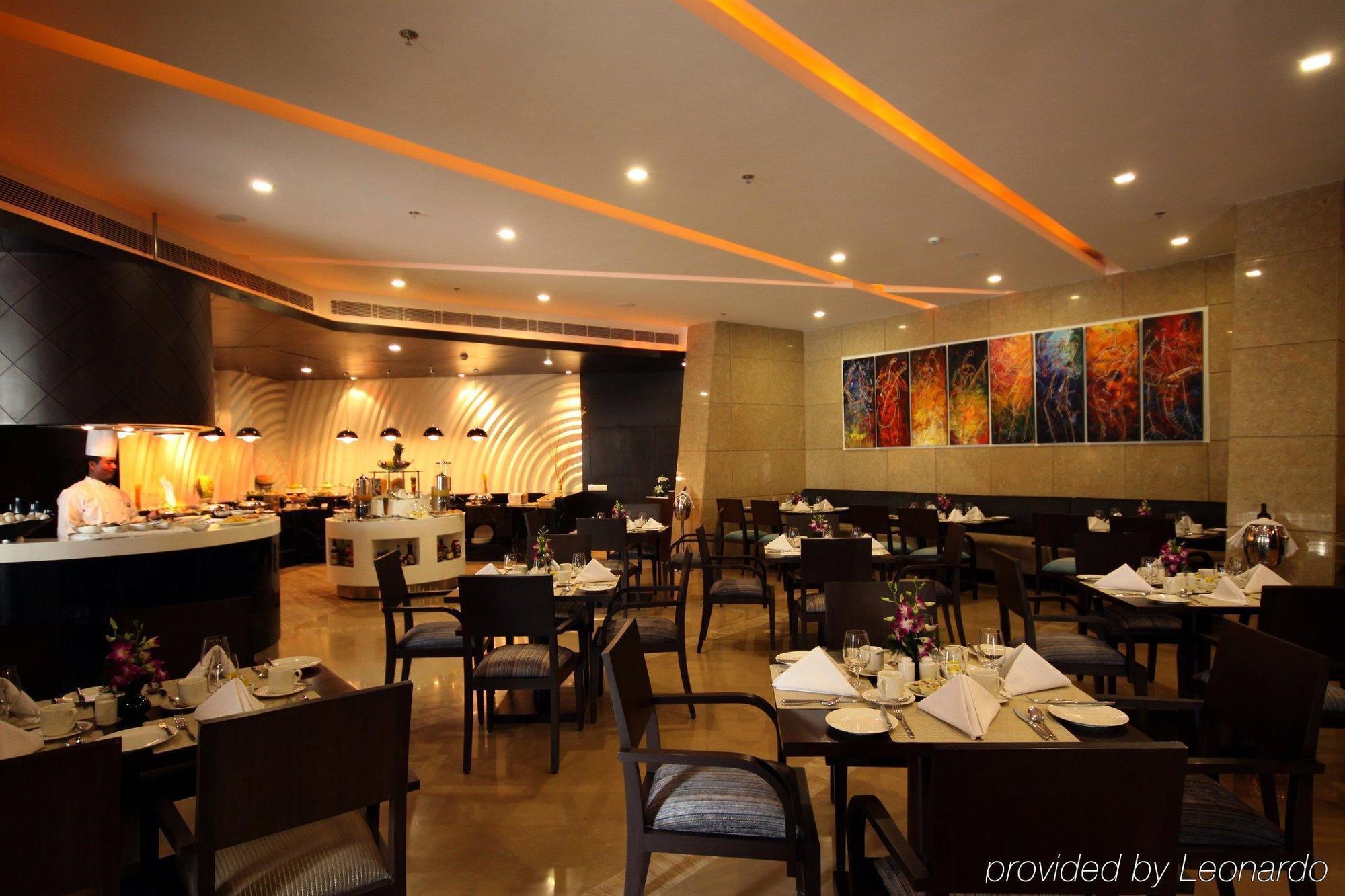 فندق دلهيفي  ذا أوشن بيرل جاردنيا المطعم الصورة